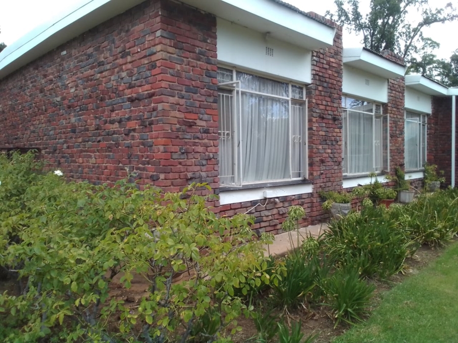 3 Bedroom Property for Sale in Aliwal North Eastern Cape